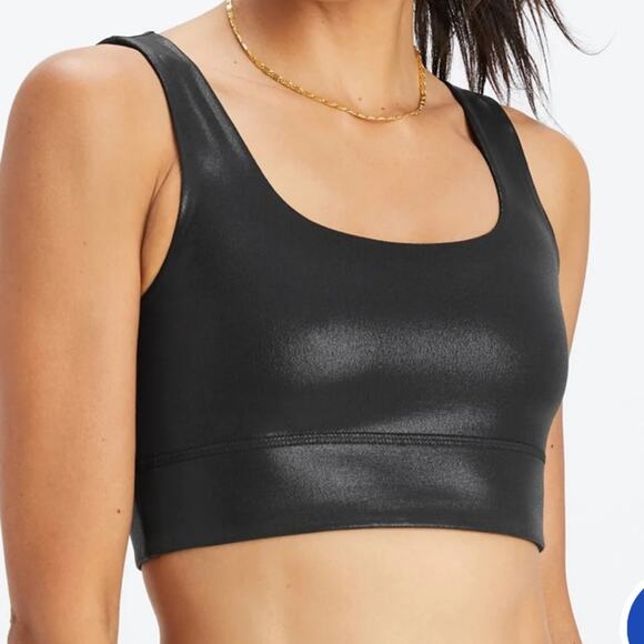 Fabletics Harlyn Medium Impact Sports Bra Black Fog Foil - Picture 6 of 6